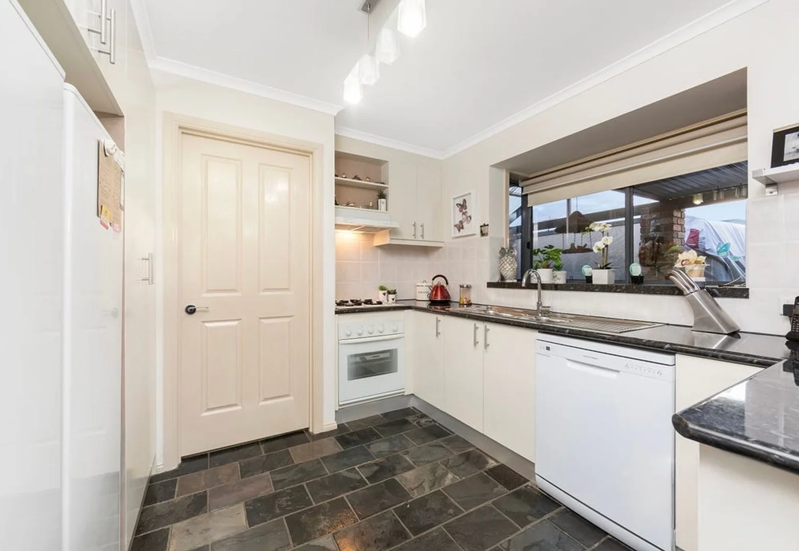 Additional image 5 of 12 Cameron Way, Pakenham VIC 3810