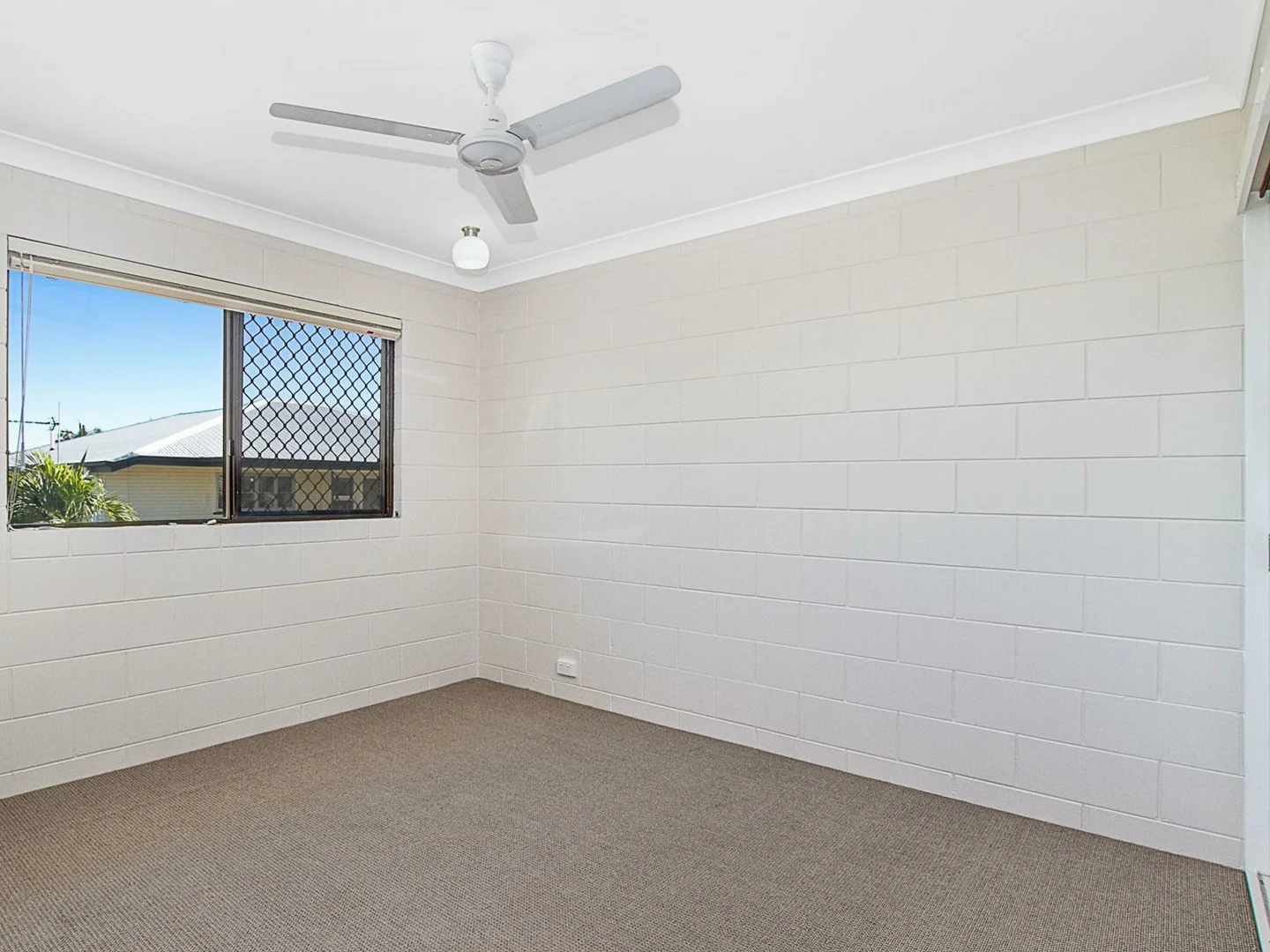 Additional image 4 of 3/126 Mitchell St, North Ward QLD 4810