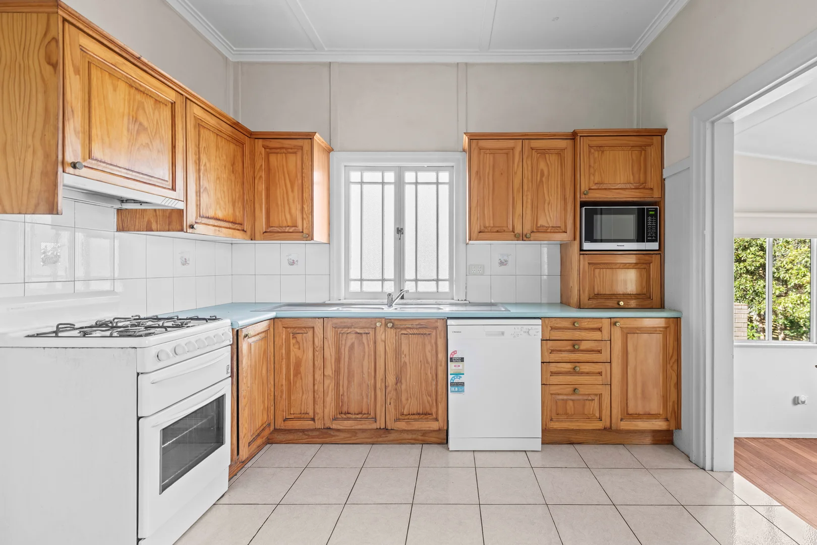 Additional image 3 of 189B Old Cleveland Road, Coorparoo QLD 4151