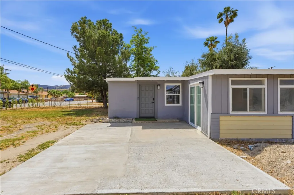 Additional image 3 of 26917 Yale St, Hemet, CA 92544