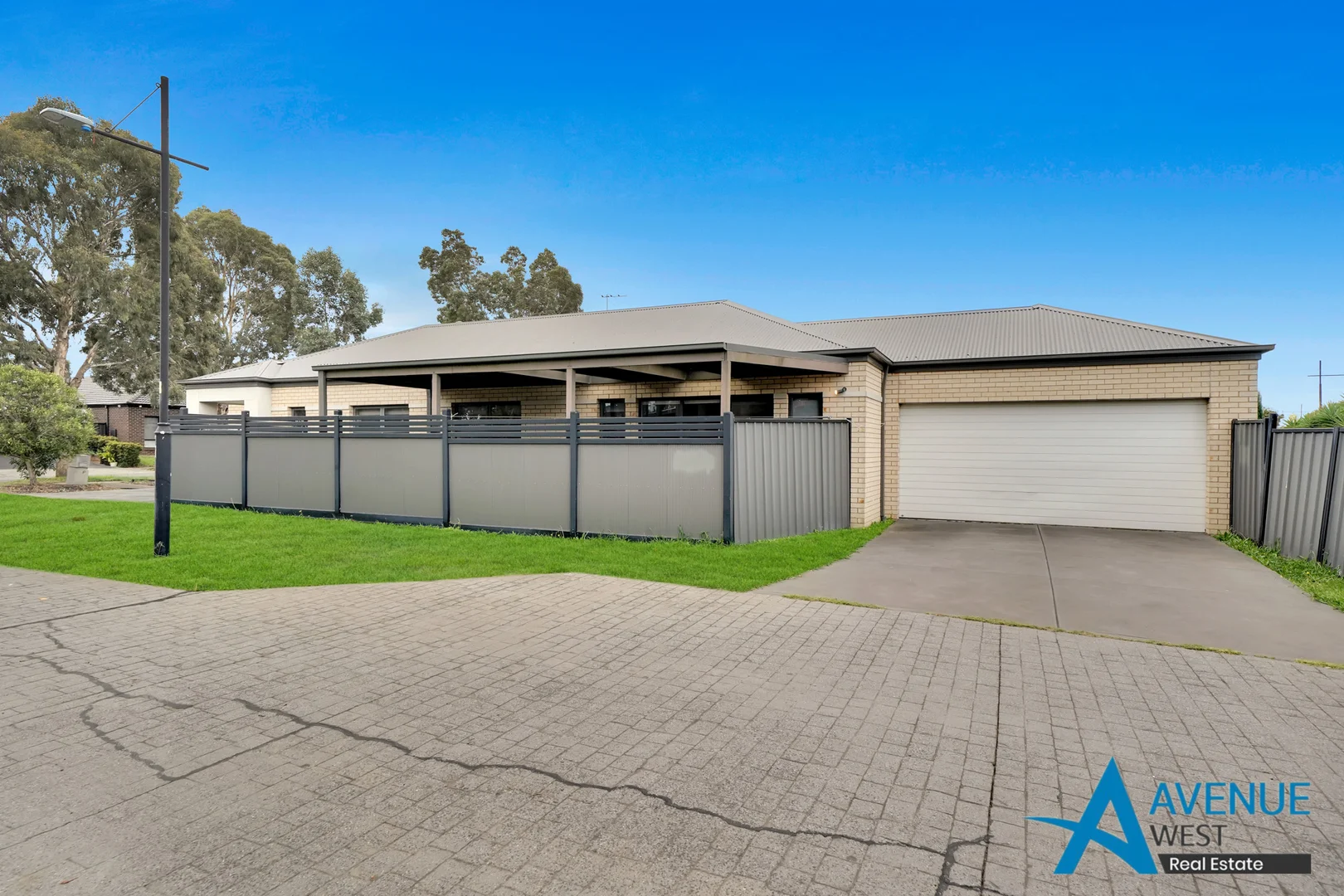 Additional image 2 of 17 Somersby Road, Craigieburn VIC 3064