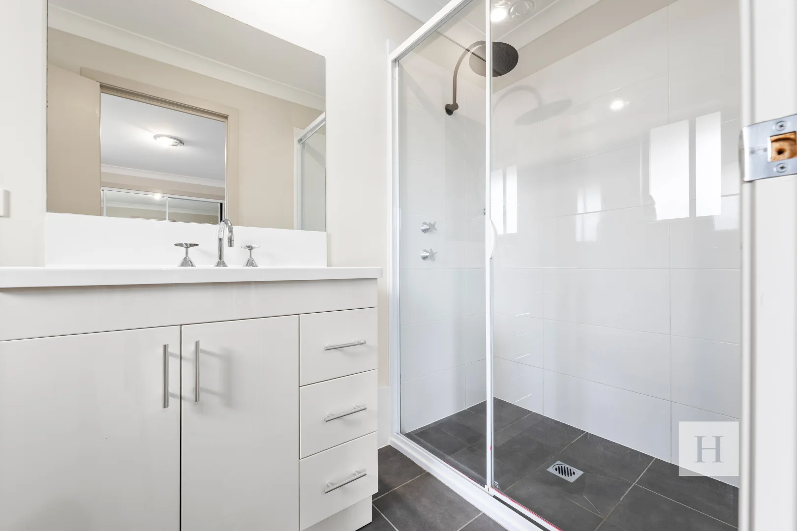 Additional image 3 of 2/82 Alkira Avenue, Cessnock NSW 2325