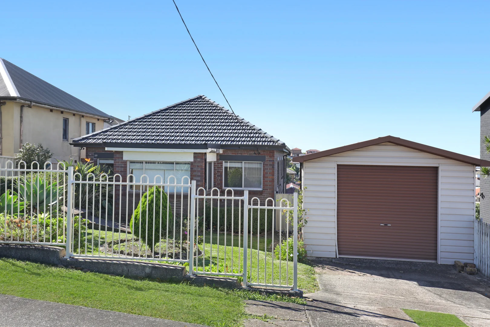 Additional image 18 of 23 Lake Heights Road, Lake Heights NSW 2502