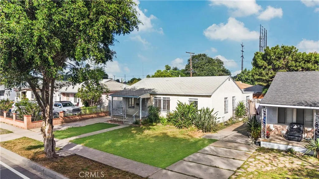 3729 Easy Ave, Long Beach, CA 90810 photo 3