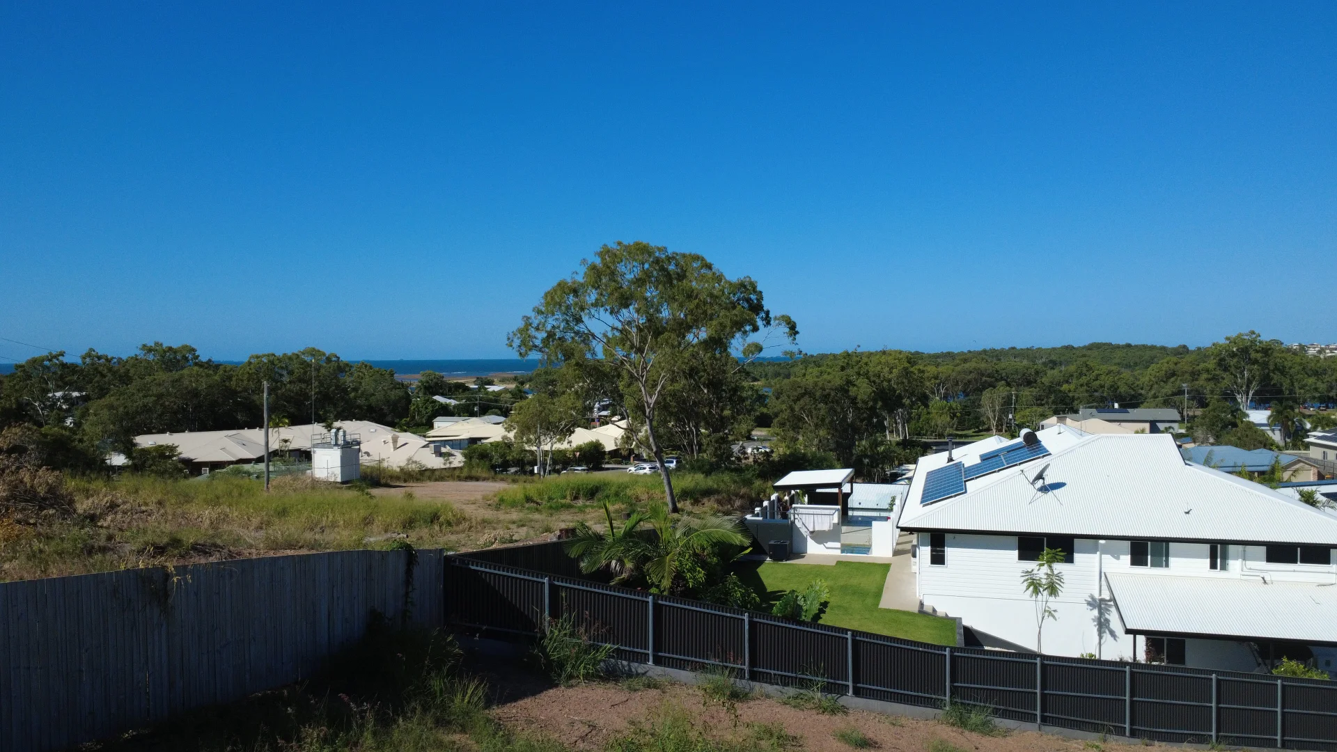 Additional image 3 of 18 Lighthouse Drive, Boyne Island QLD 4680