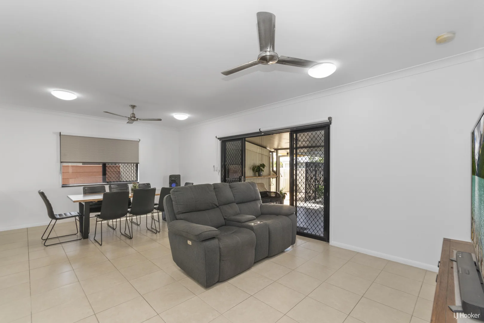 Additional image 8 of 56-58 Iona Avenue, Burdell QLD 4818