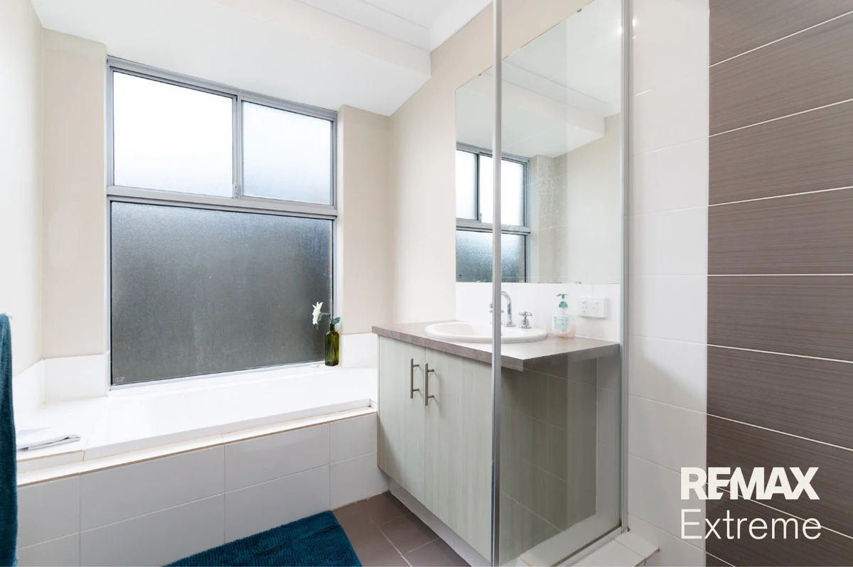 Additional image 22 of 6 Mountain Street, Banksia Grove WA 6031