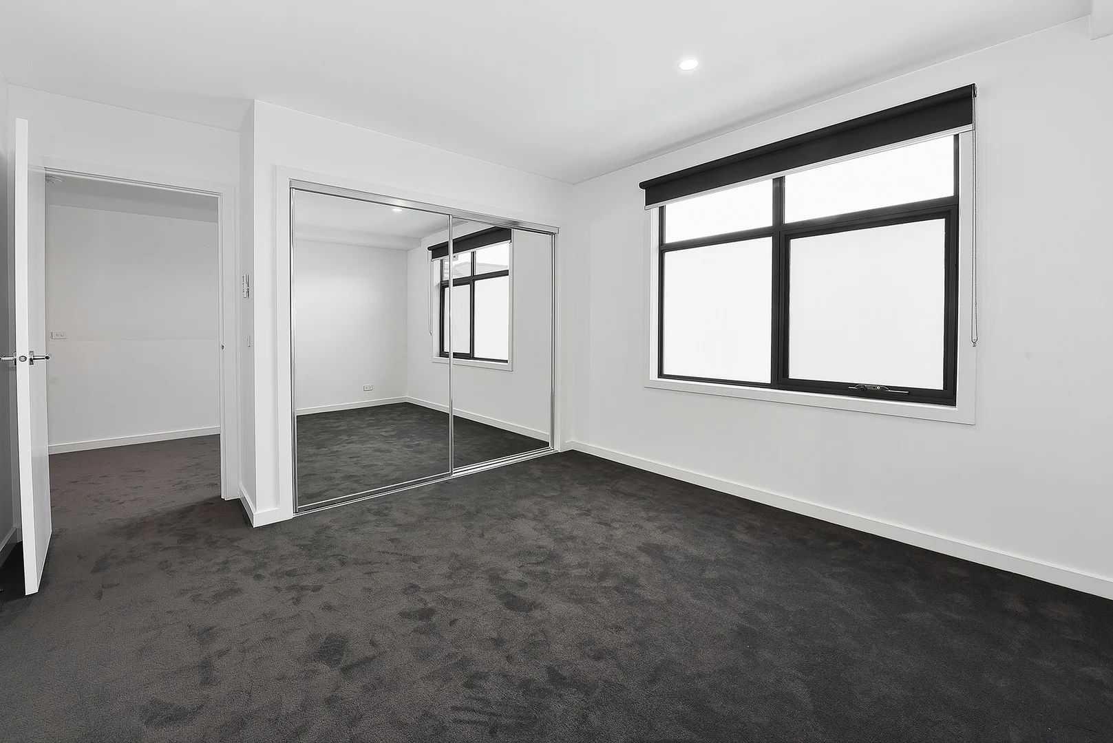 Additional image 5 of 2/50 Haldane Road, Niddrie VIC 3042