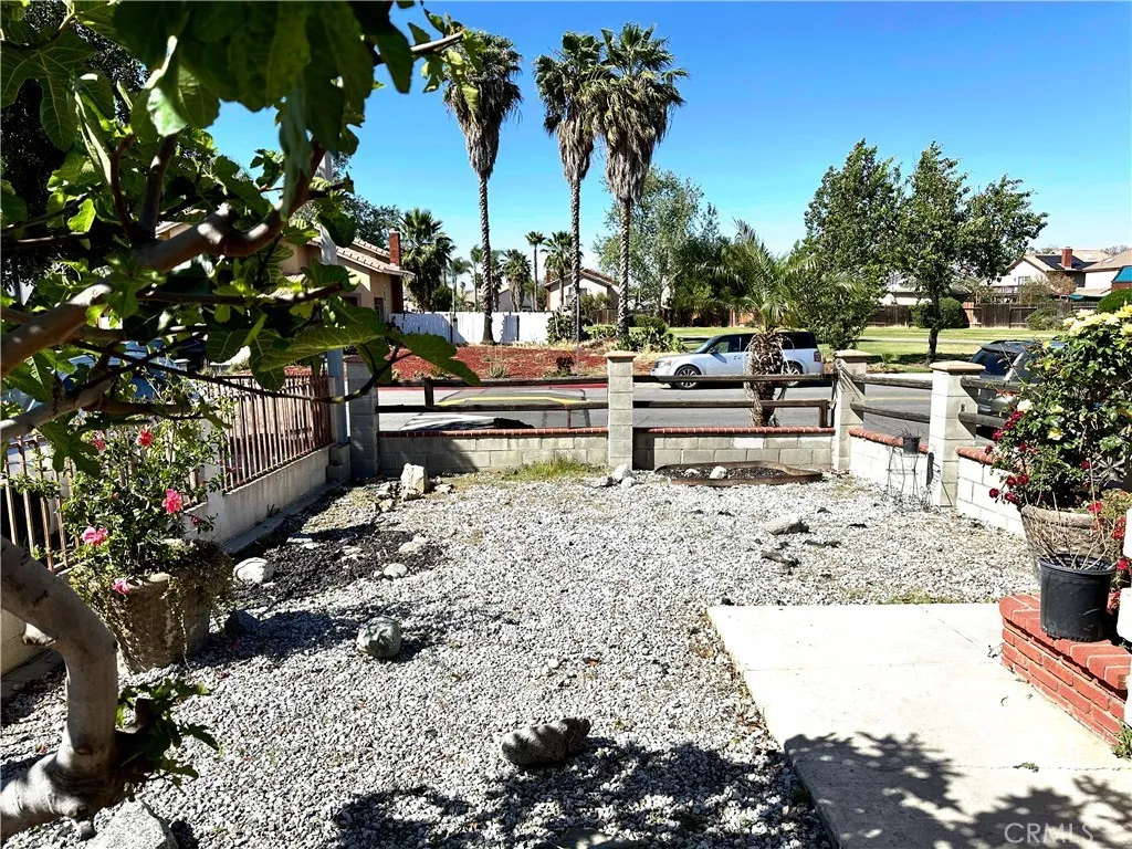 25281 Morning Dove Way, Moreno Valley, CA 92551