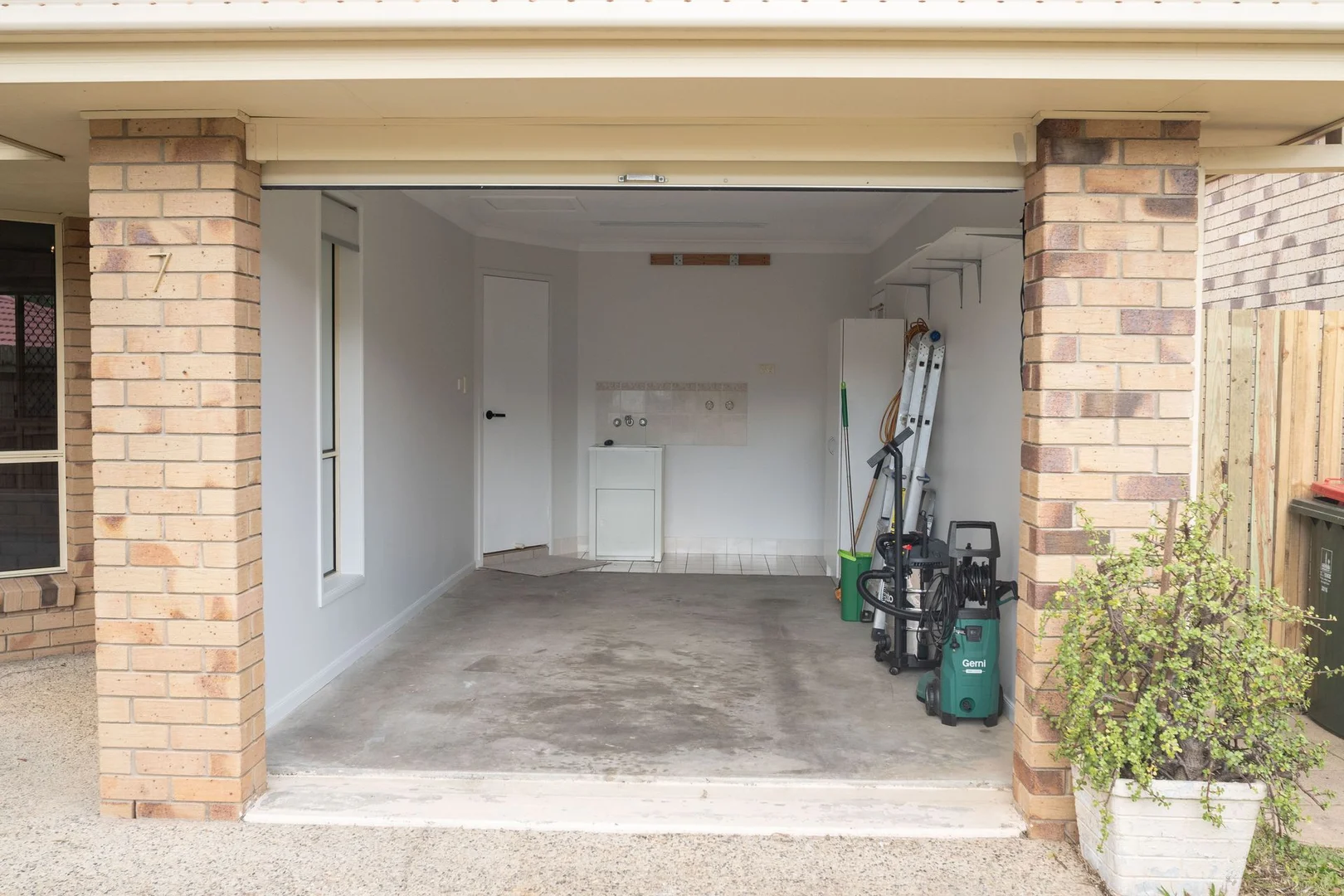 Additional image 19 of 7 Thornton Cl, Forest Lake QLD 4078