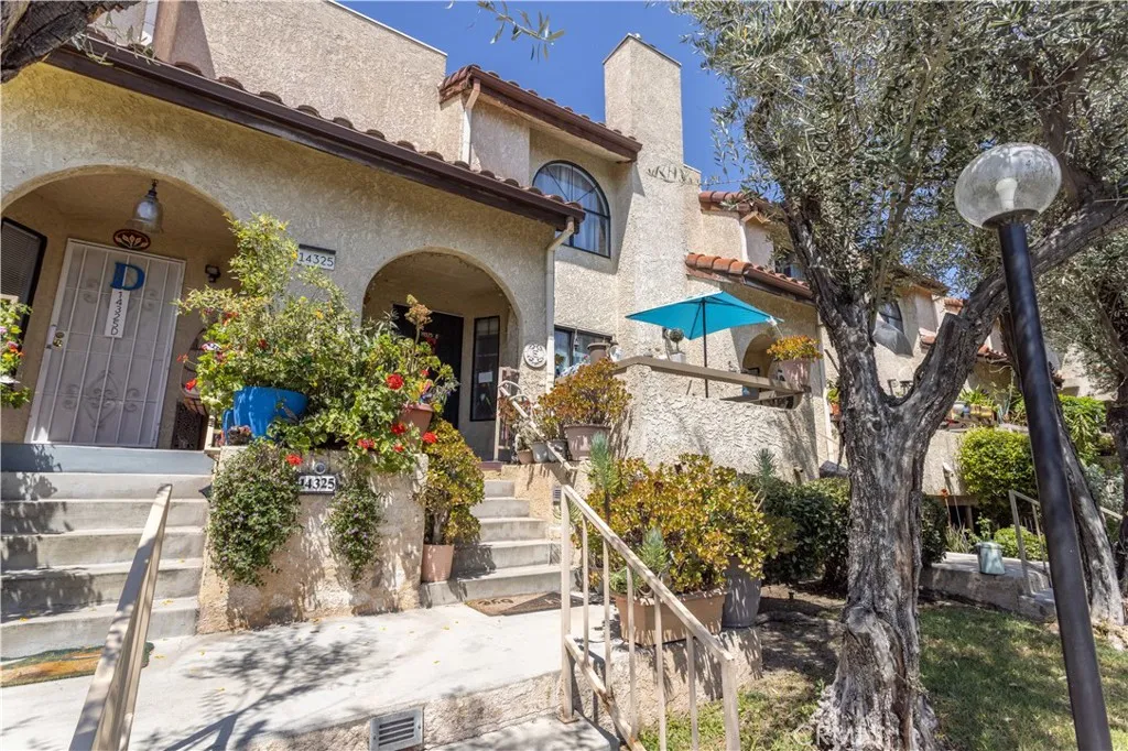 Additional image 26 of 14325 Terra Bella St, Panorama City, CA 91402