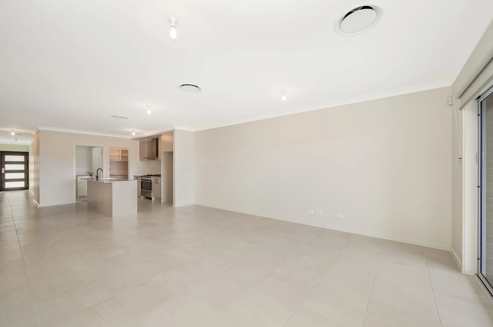 7 Shrike Way, Warnervale NSW 2259 photo 3