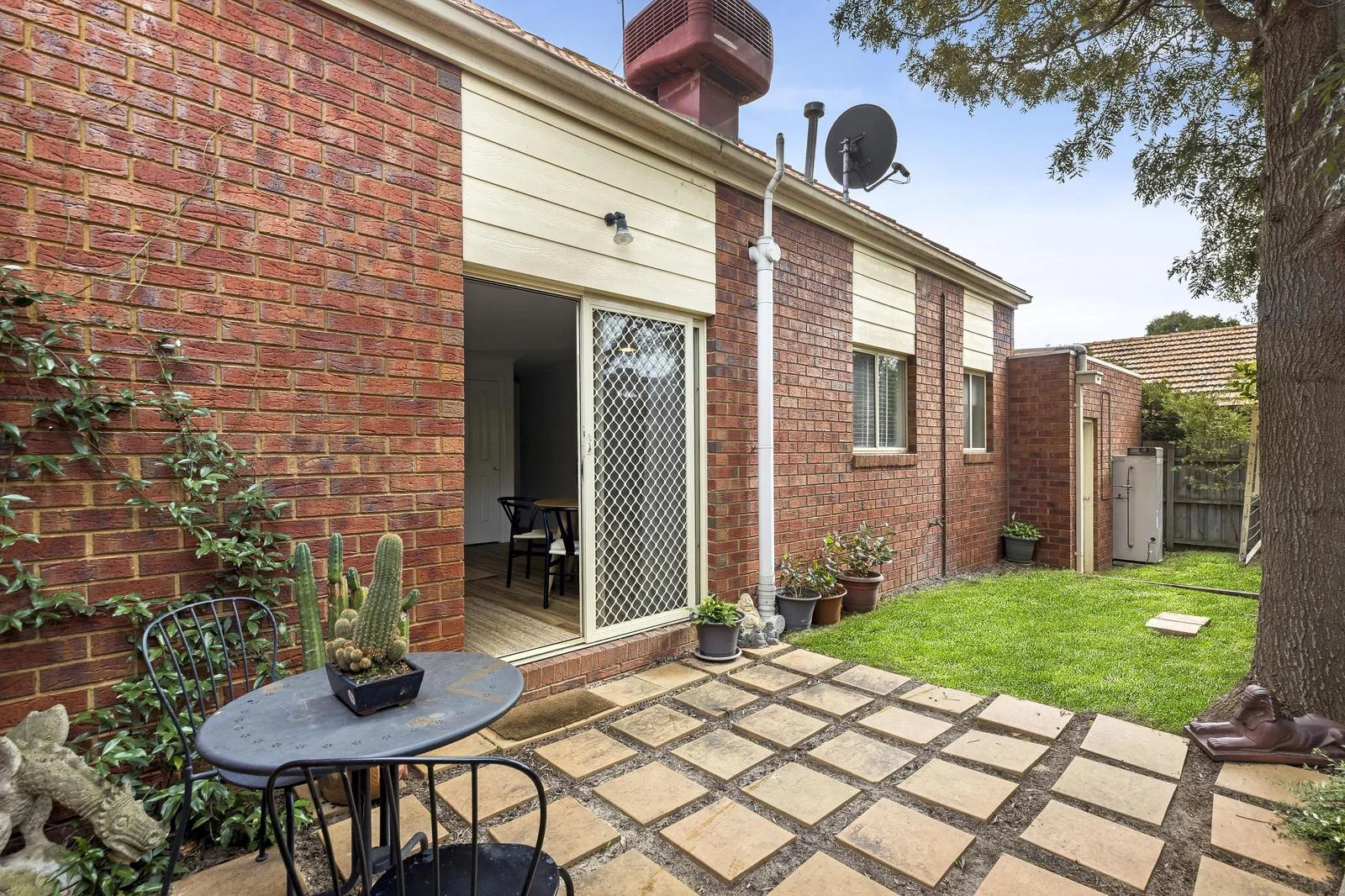 Additional image 9 of 2/71 Altona Street, Heidelberg Heights VIC 3081