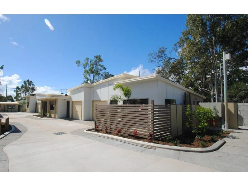 2/102 River Hills Road, Eagleby QLD 4207