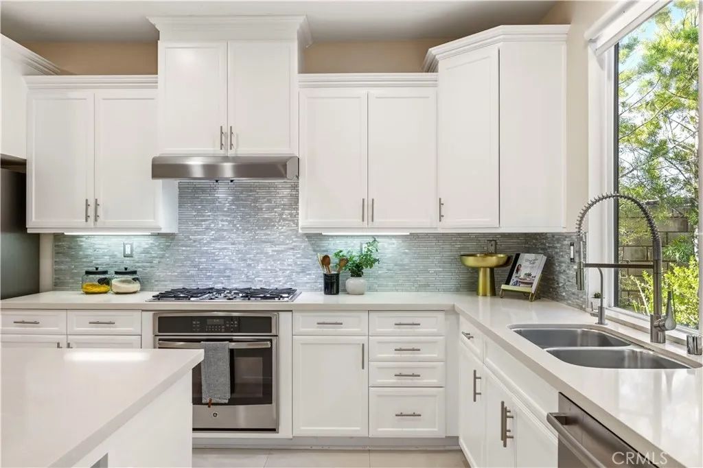 Additional image 68 of 28613 Stonegate Court, Valencia, CA 91354