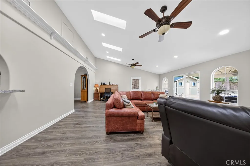 Additional image 21 of 9602 Gierson Ave, Chatsworth, CA 91311