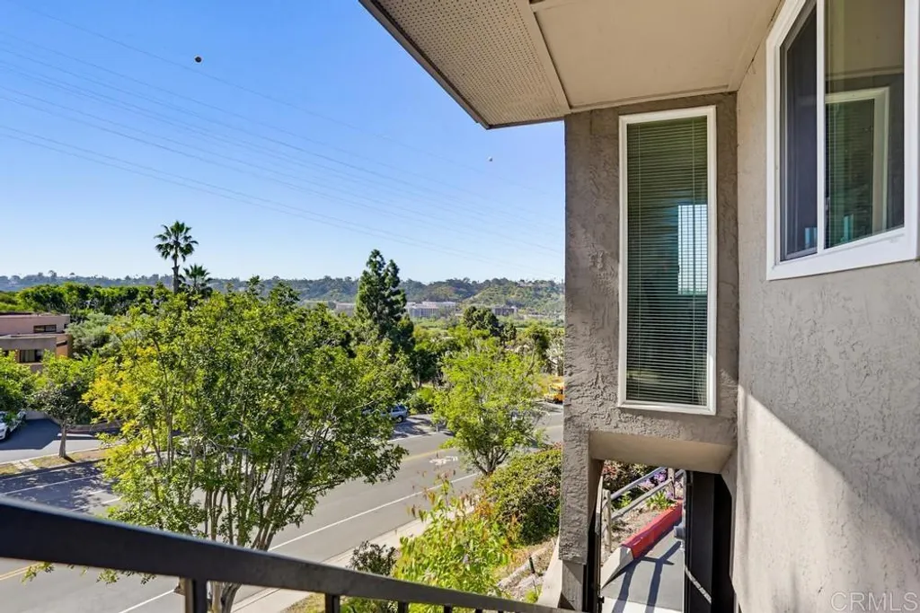 Additional image 33 of 6394 Caminito Lazaro, San Diego, CA 92111