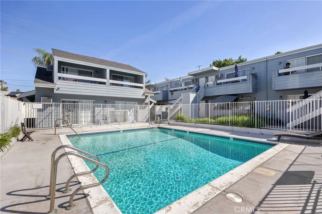 Additional image 14 of 20930 Parthenia St, Canoga Park, CA 91304