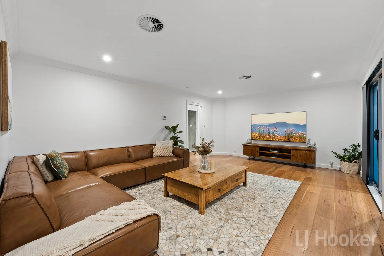 Additional image 15 of 17 Ironbark Circuit, Jerrabomberra NSW 2619