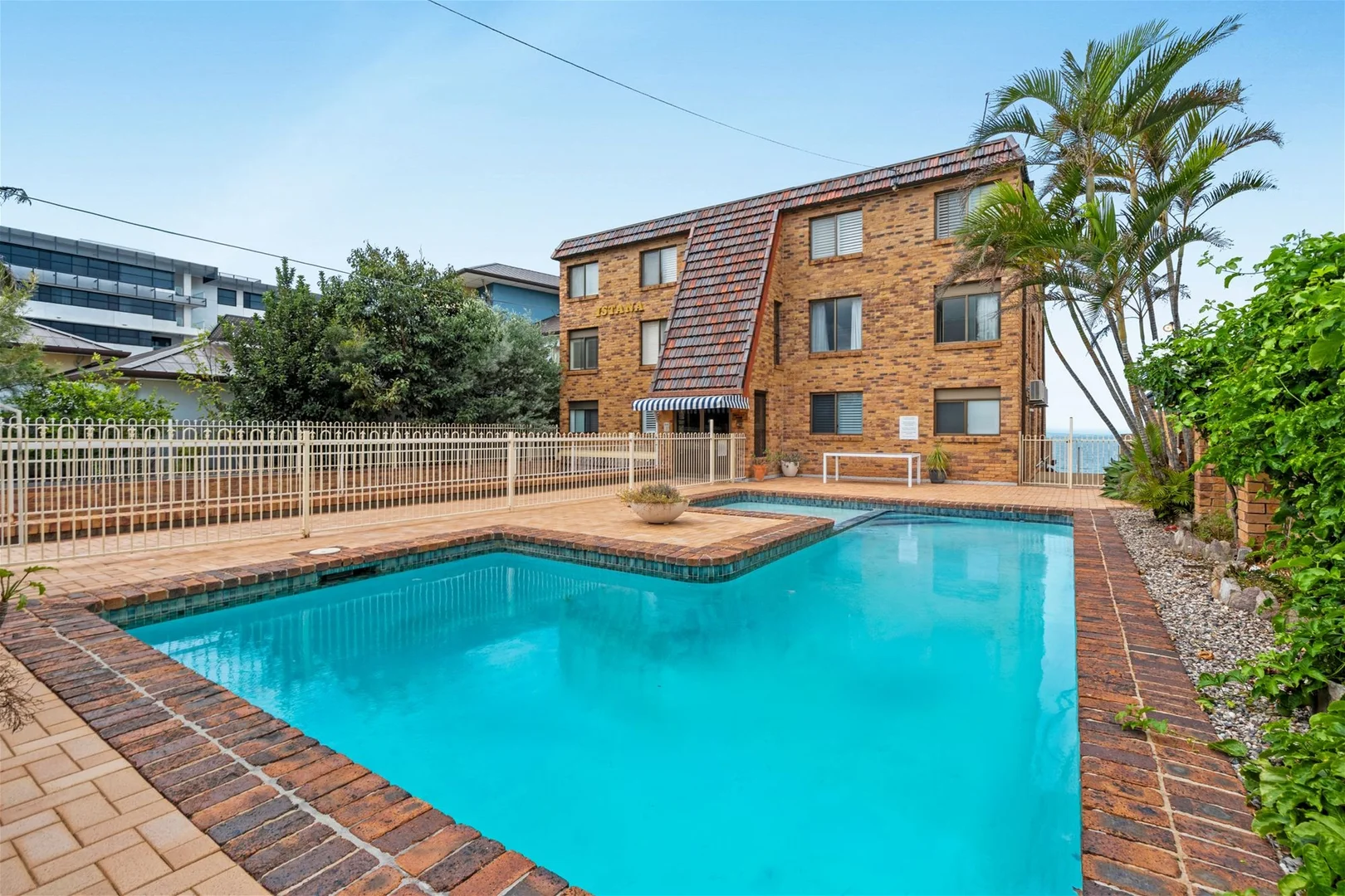 Additional image 9 of 5/108 Prince Edward Parade, Scarborough QLD 4020
