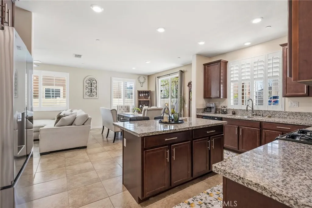 Additional image 3 of 3826 Bur Oak Rd, San Bernardino, CA 92407