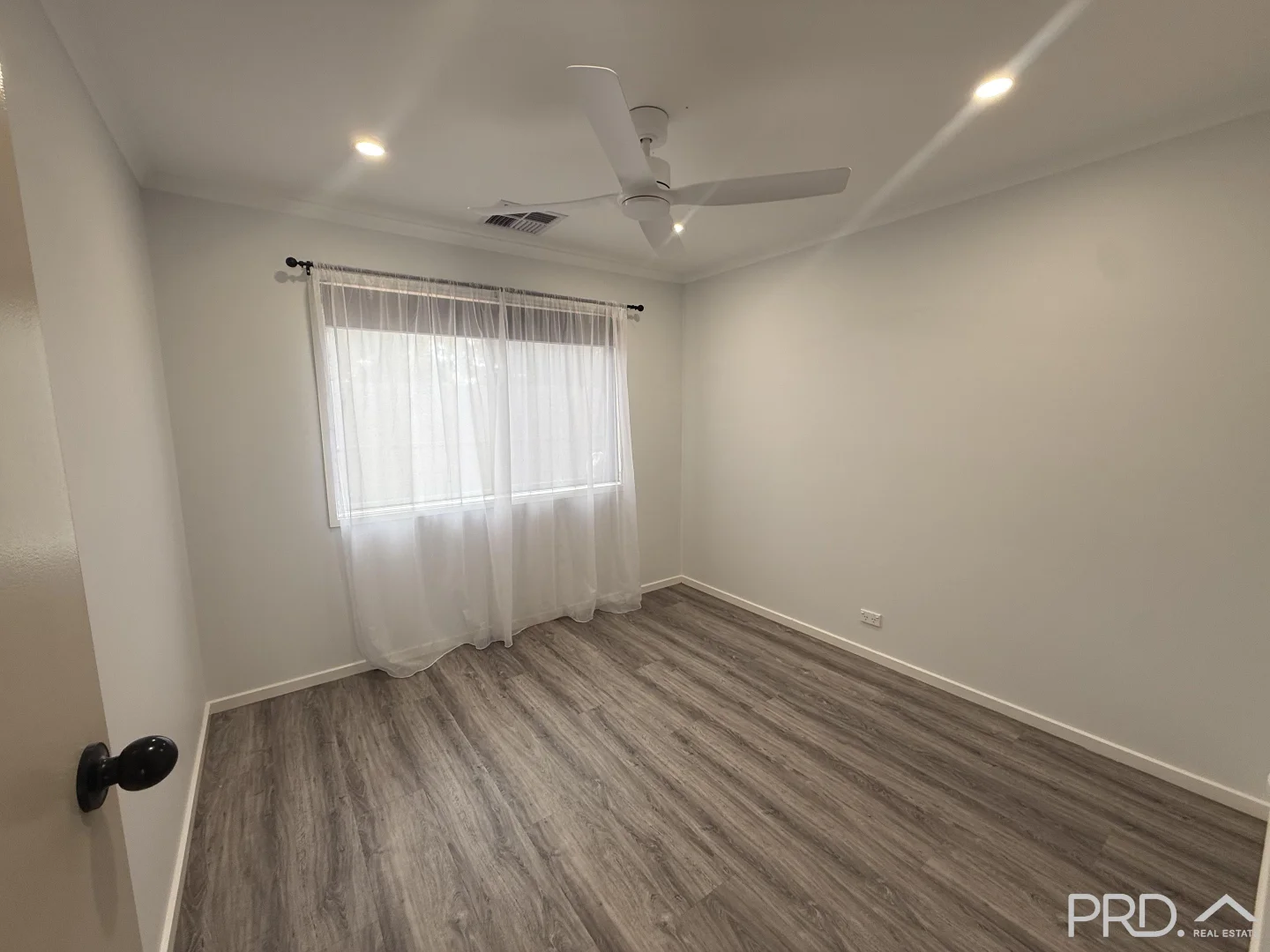 Additional image 10 of Unit 8, 8 West Road, Buronga NSW 2739
