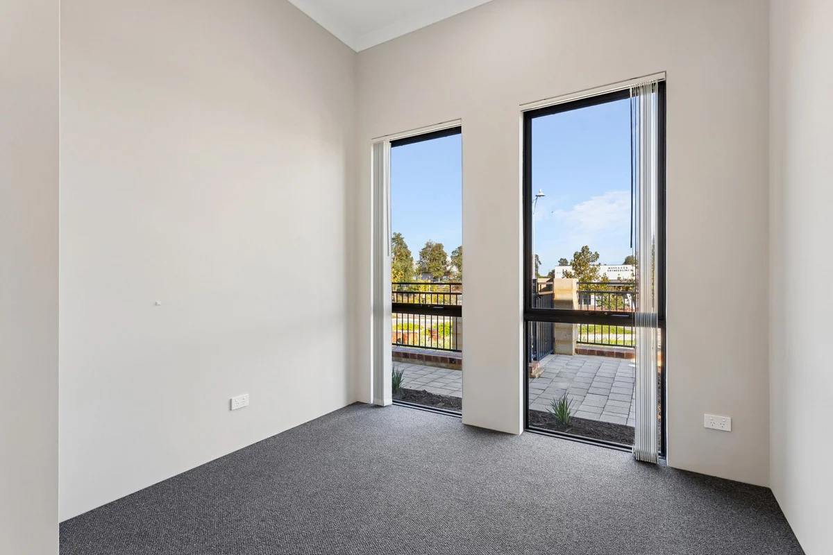 Additional image 10 of 40 Jewel Way, Banksia Grove WA 6031