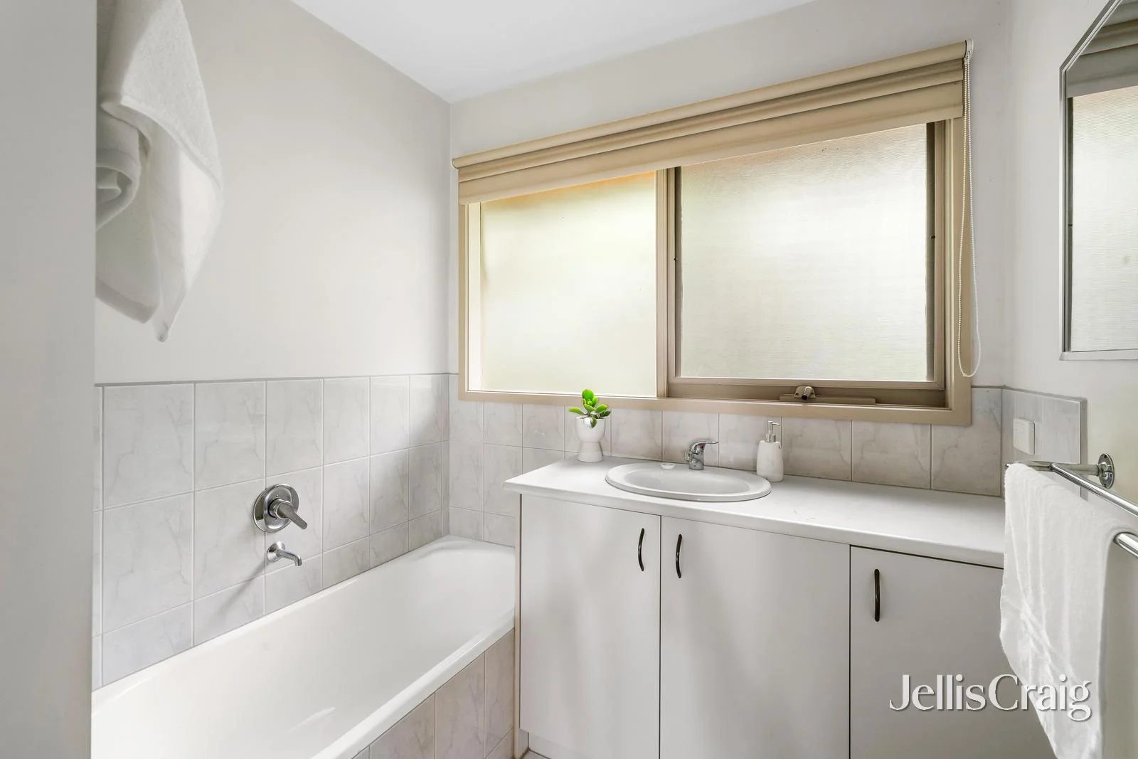 Additional image 9 of 17 Laleham Court, Eltham VIC 3095