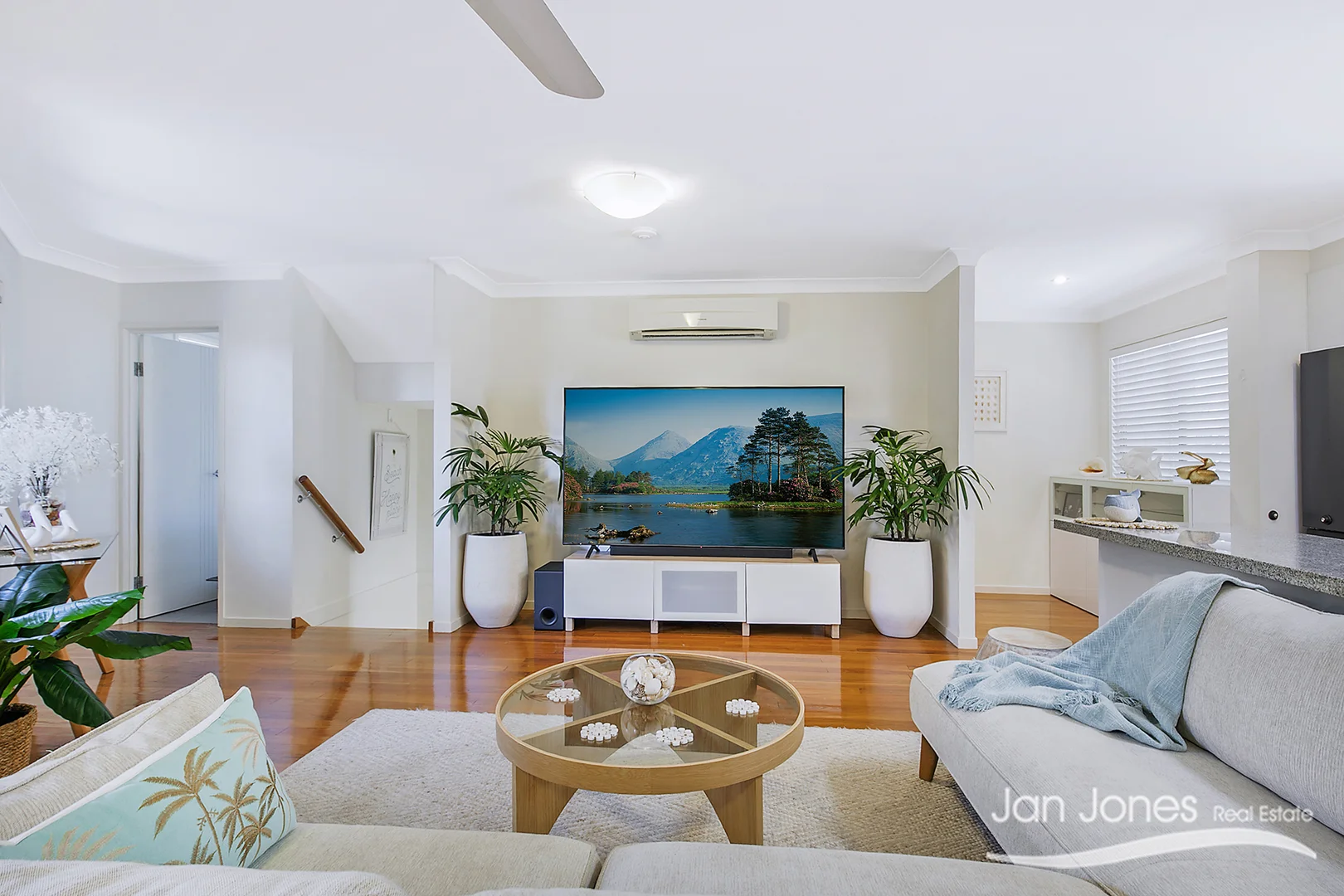 Additional image 7 of Unit 8/12-14 Georgina Street, Woody Point QLD 4019