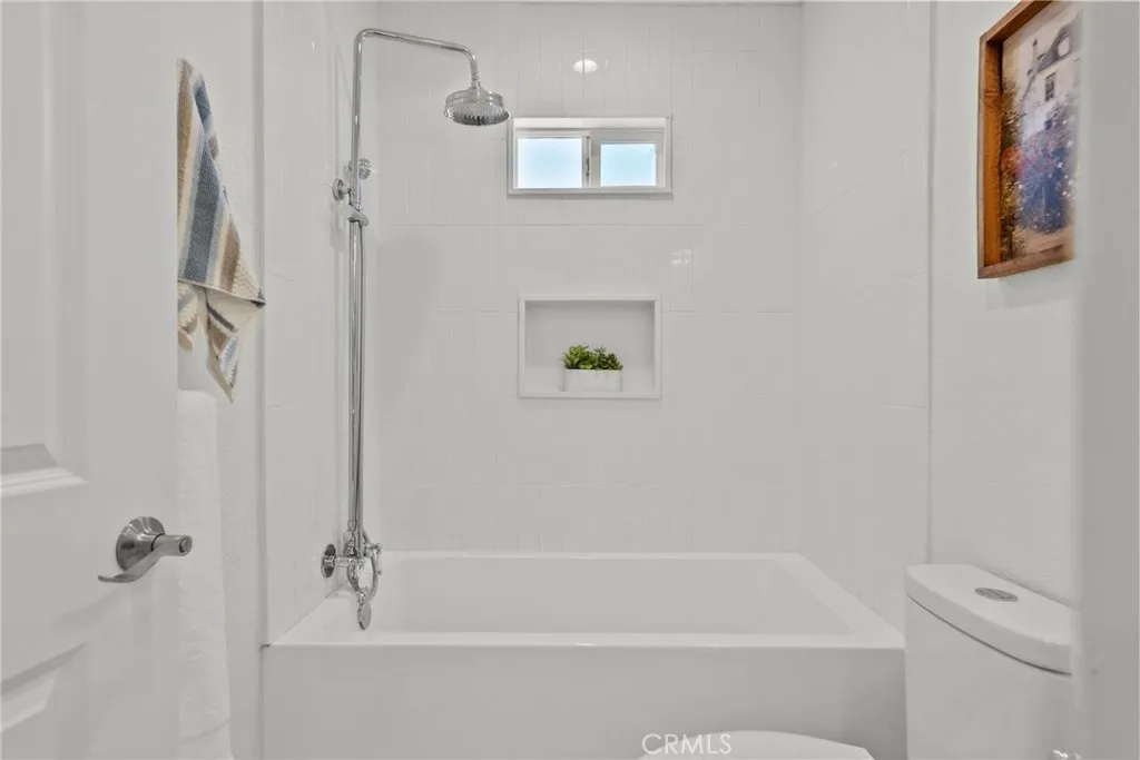 Additional image 20 of 3705 S St Andrews Pl, Los Angeles, CA 90018