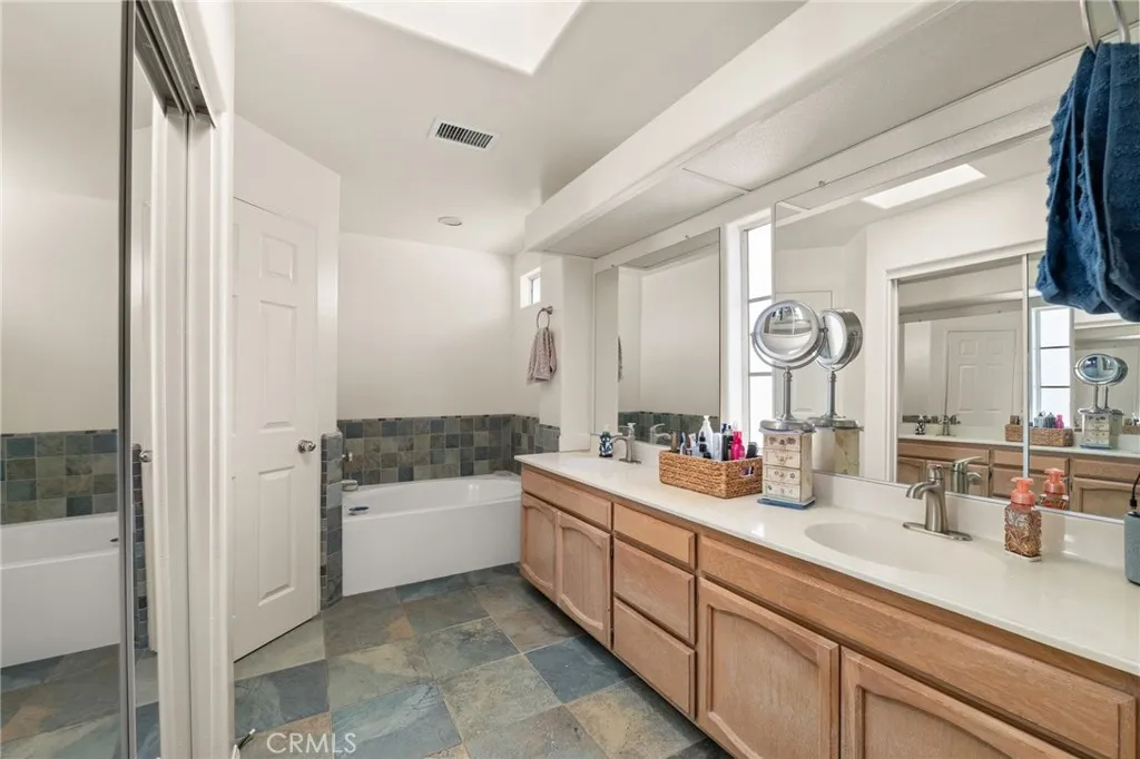 Additional image 76 of 831 Arbor Cir, La Verne, CA 91750