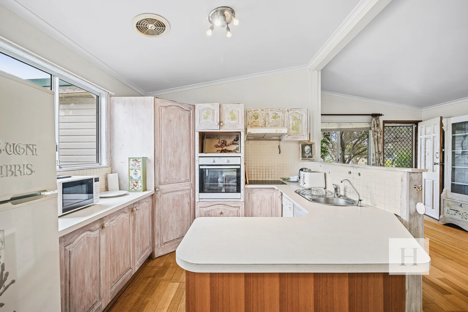Additional image 5 of 13 Merrendale Avenue, Gorokan NSW 2263