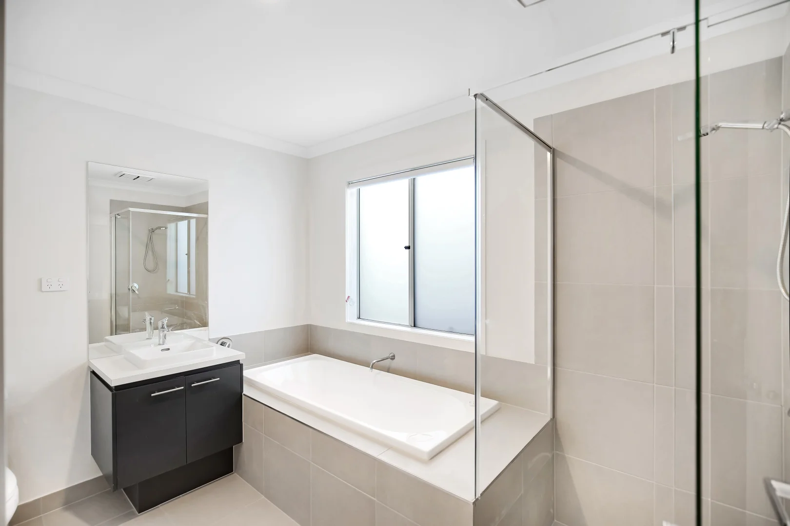 Additional image 10 of 96 Fantail Way, Brookfield VIC 3338