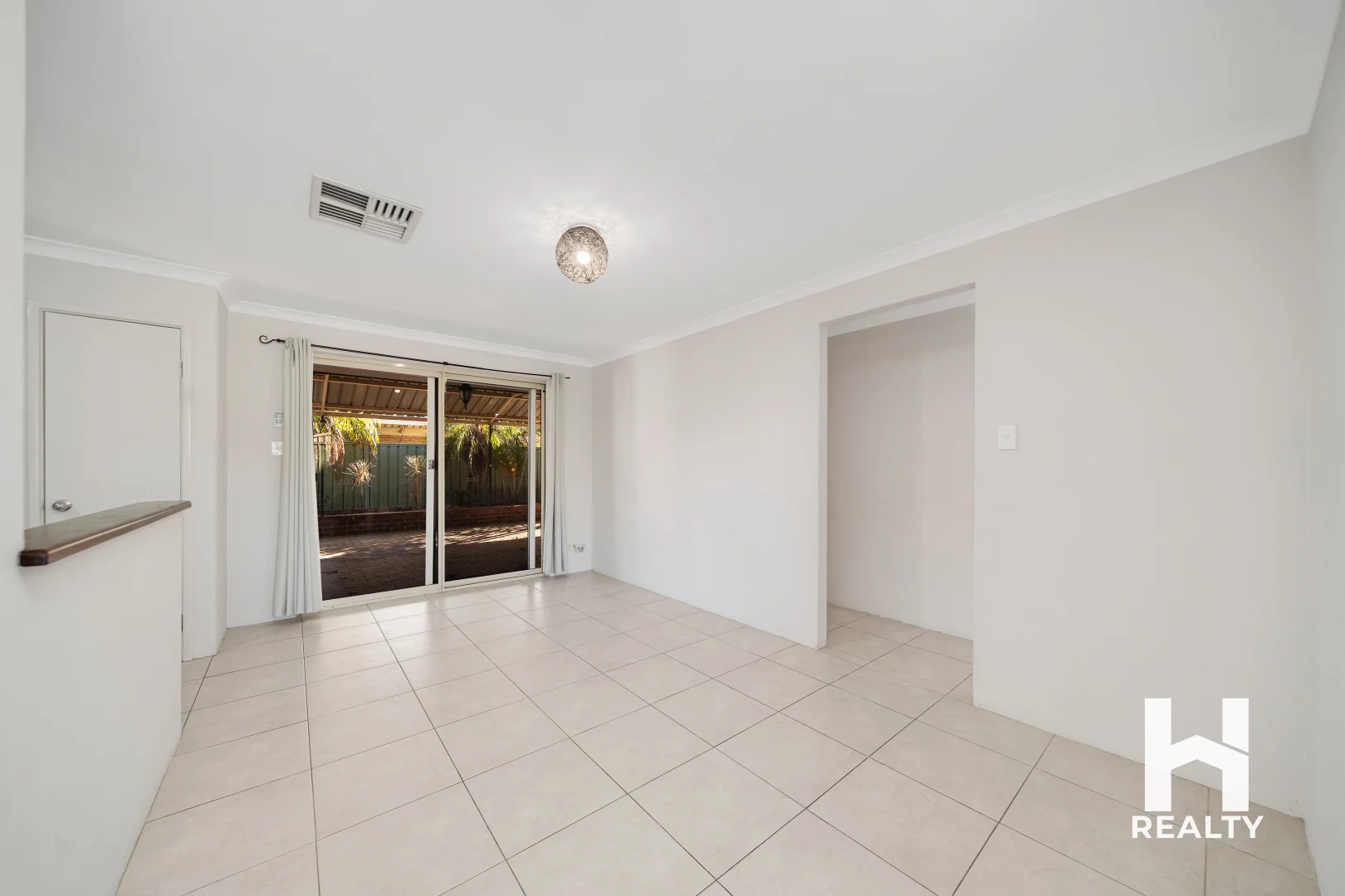 Additional image 11 of 21 Firefalls Close, Huntingdale WA 6110
