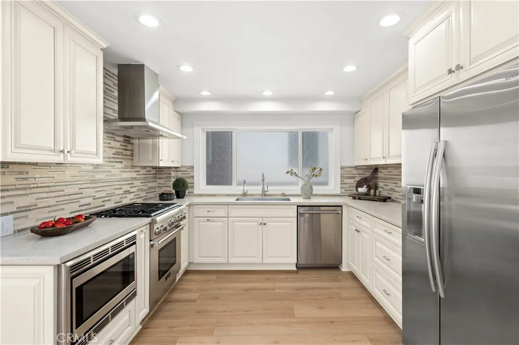 Additional image 8 of 708 Iris Avenue Unit A, Corona Del Mar, CA 92625