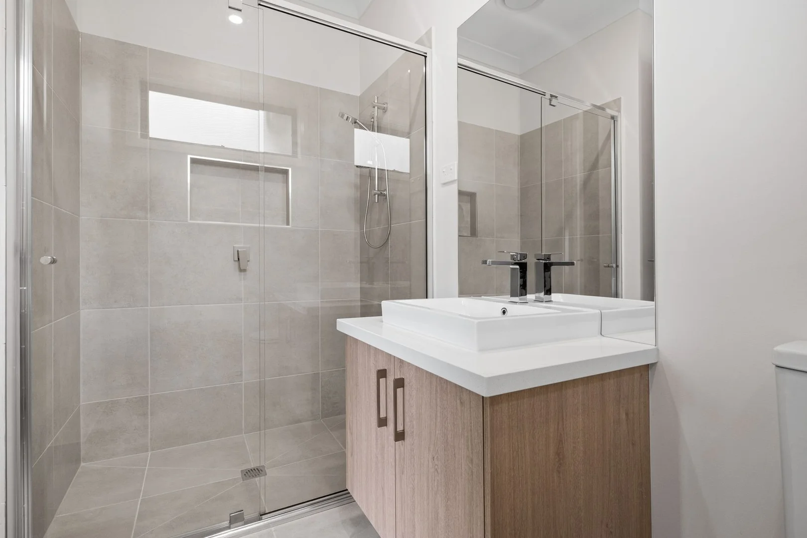 Additional image 4 of 19B Bowen Road, Doncaster East VIC 3109