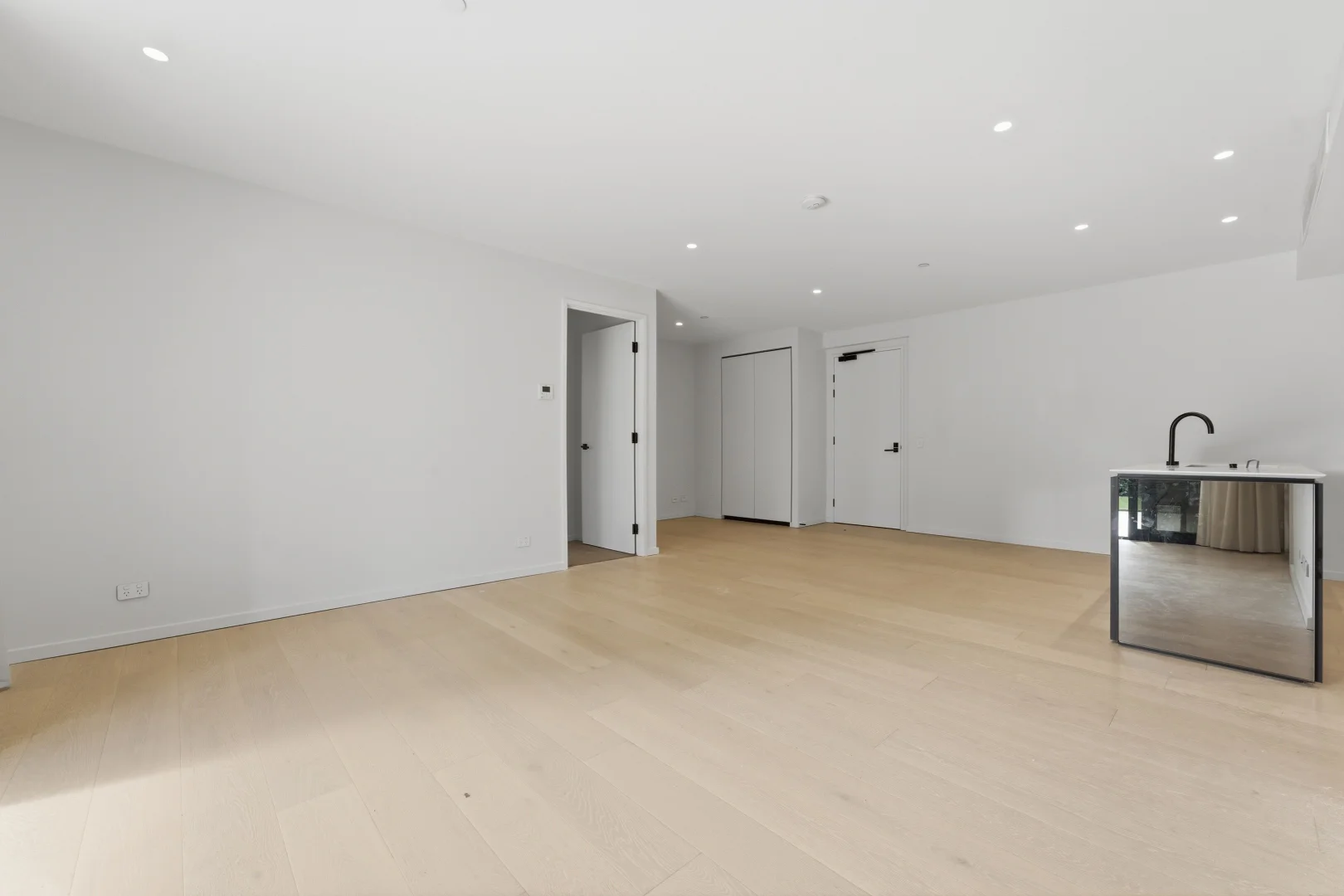 Additional image 3 of 1102/1328 Gold Coast Highway, Palm Beach QLD 4221