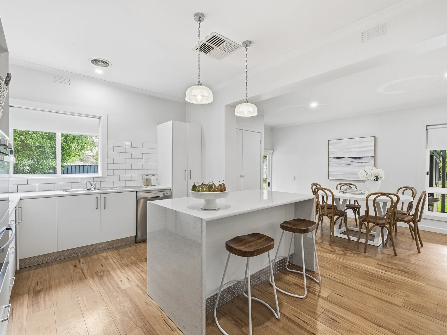17 Ryan Avenue, Wangaratta VIC 3677 photo 4