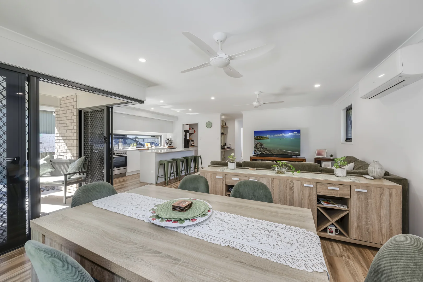 Additional image 8 of 37 Regency Road, Moore Park Beach QLD 4670