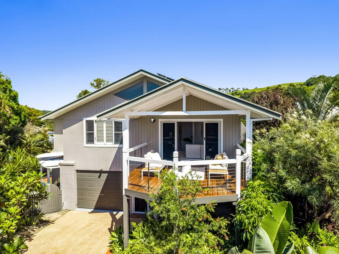 11 Hakea Crescent, Suffolk Park NSW 2481