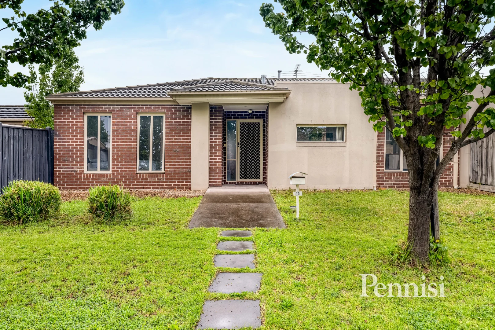 10 Bunker Circuit, Deer Park VIC 3023 photo 2
