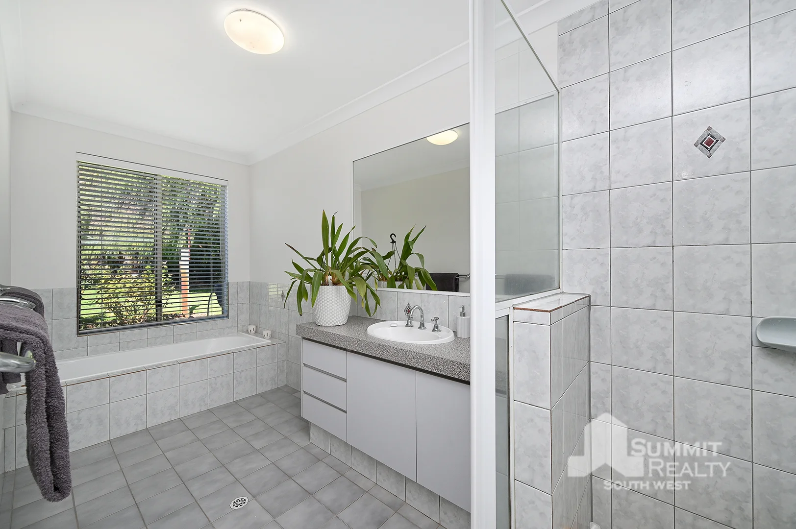 Additional image 23 of 4 Tributary Place, Leschenault WA 6233