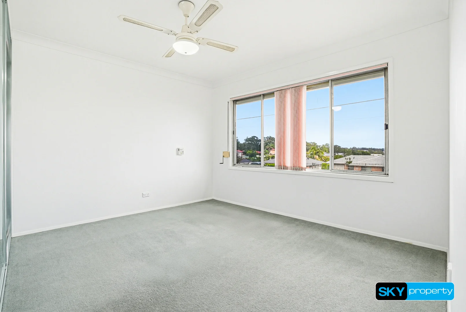 41 Beaconsfield Road, Rooty Hill NSW 2766 photo 5