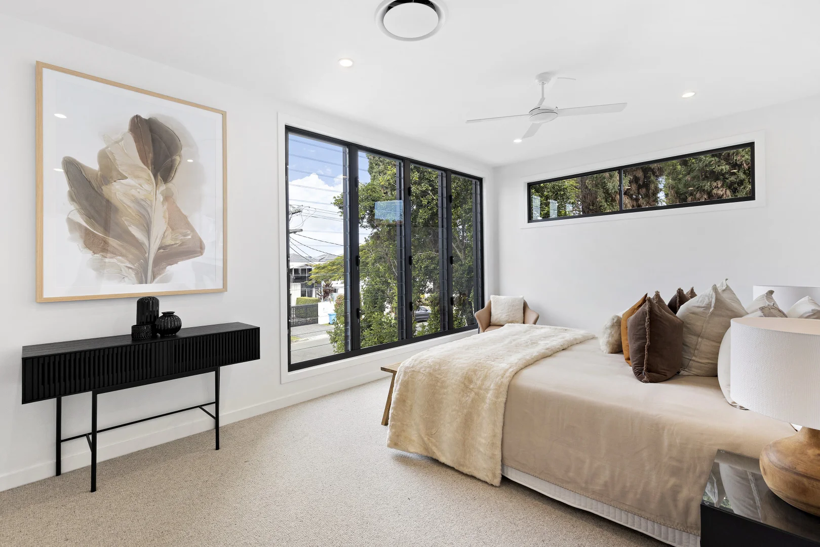 Additional image 12 of 75 Amalfi Drive, Surfers Paradise QLD 4217