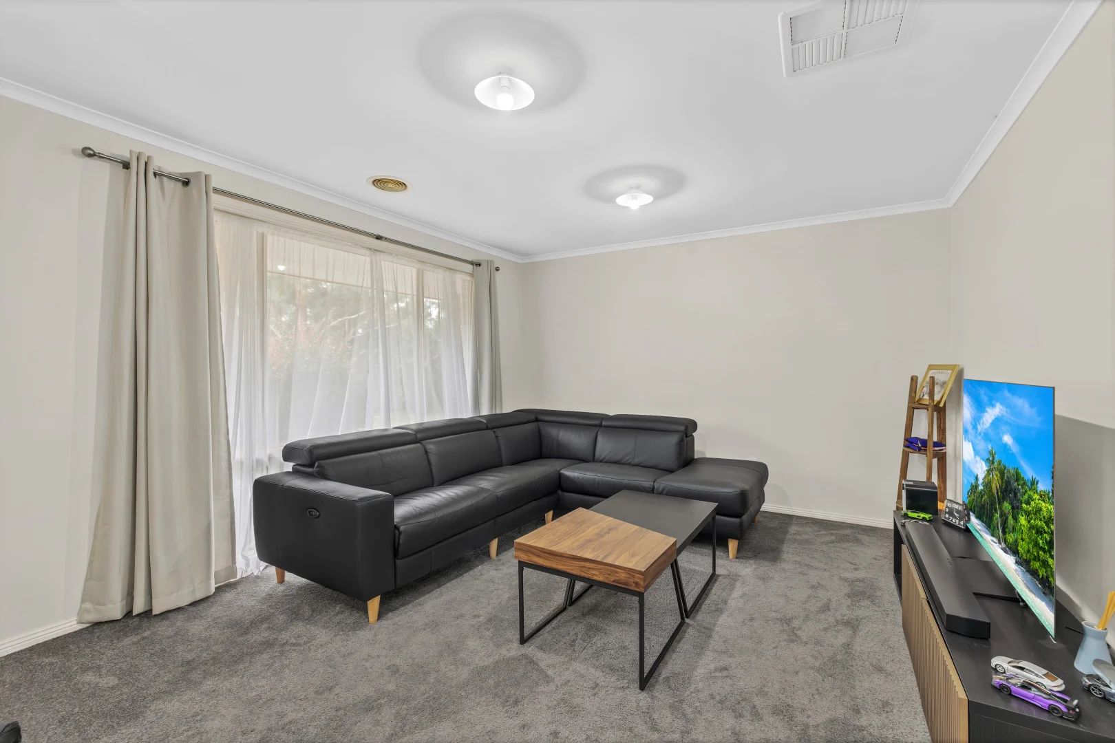 Additional image 4 of 32 Chestnut Chase, Pakenham VIC 3810