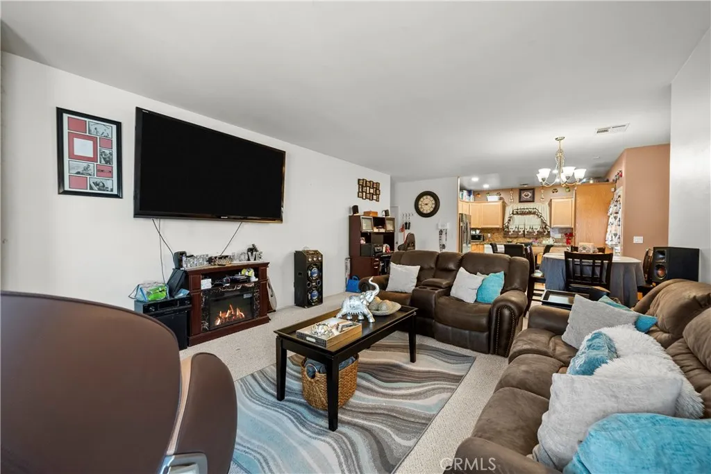 Additional image 7 of 1329 W Ave I, Lancaster, CA 93534