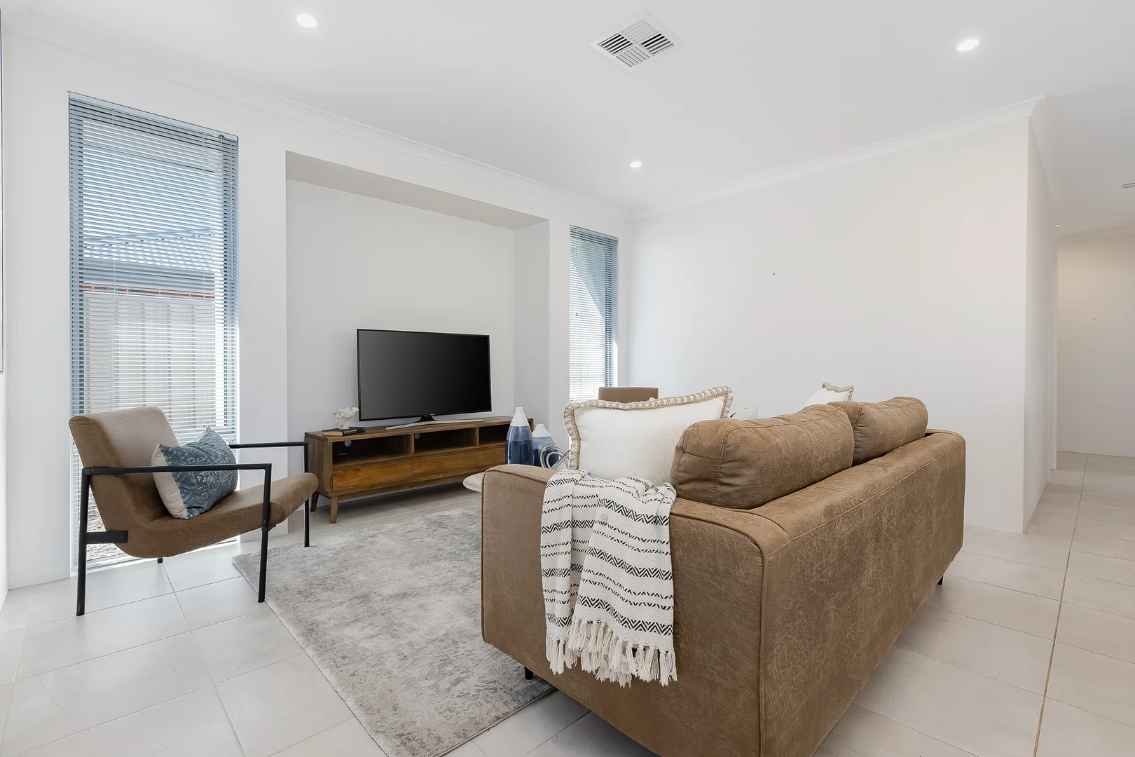 Additional image 15 of 95 Sicklemore Road, Parmelia WA 6167
