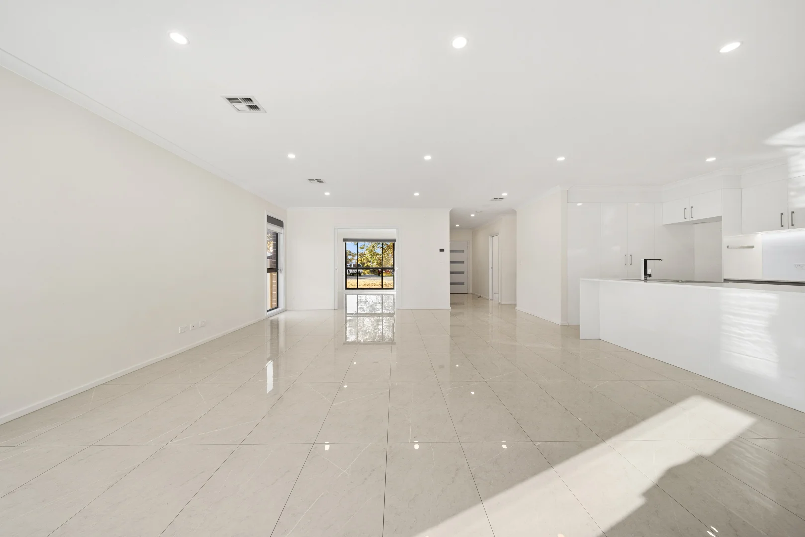 Additional image 3 of 353 Southern Cross Drive, Holt ACT 2615