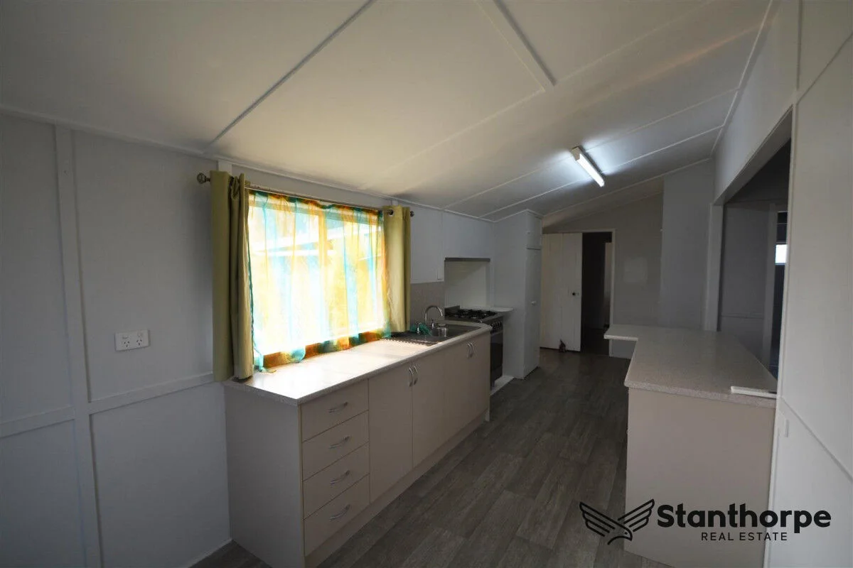 31 Hillcrest Street, Stanthorpe QLD 4380 photo 3