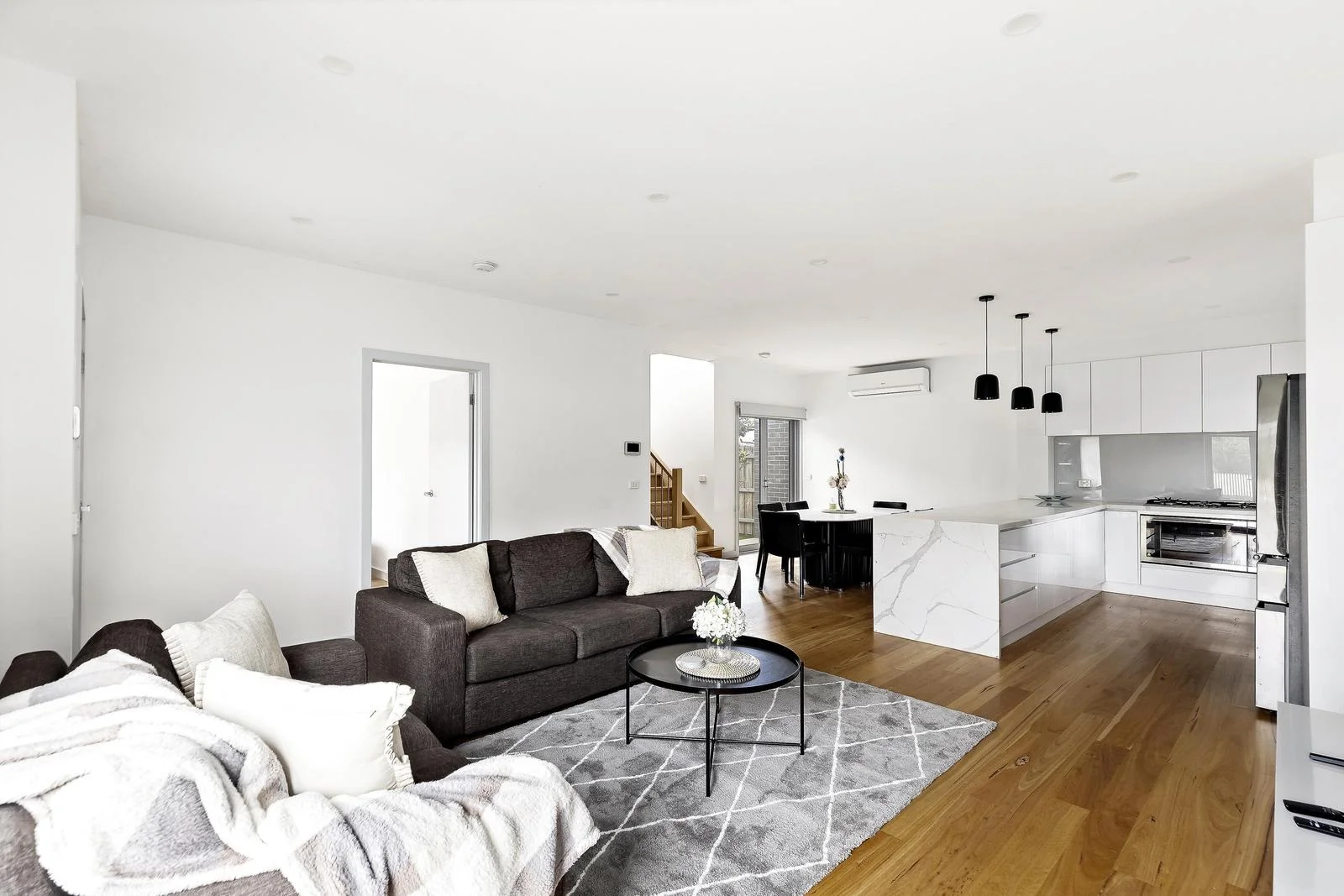 Additional image 2 of 2 Rose Court, Reservoir VIC 3073